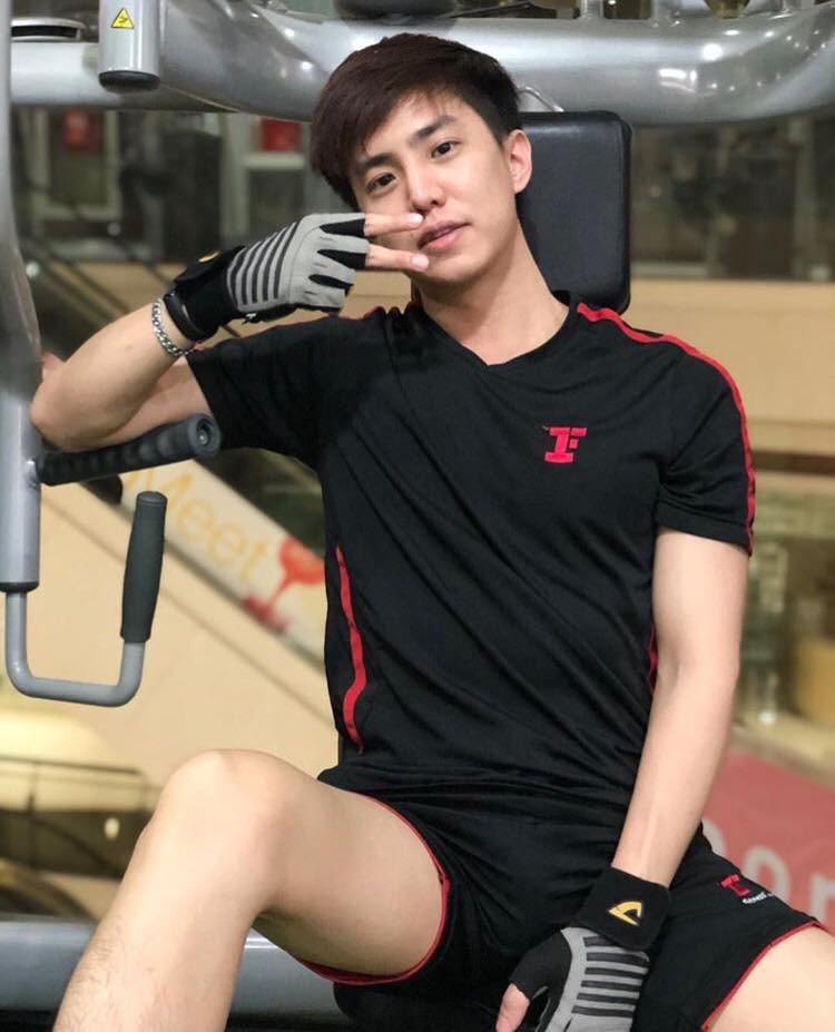 หล่อบ้างน่ารักบ้าง ๖๒