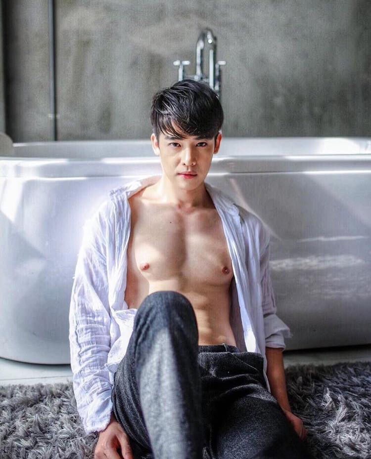 หล่อบ้างน่ารักบ้าง ๖๓