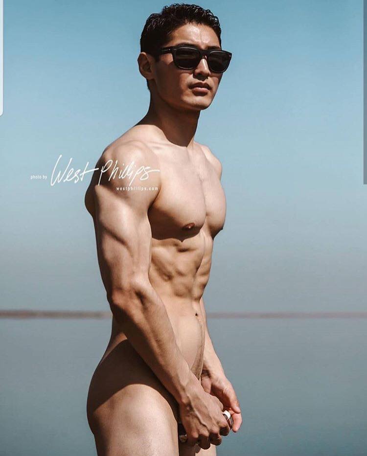 หล่อบ้างน่ารักบ้าง ๖๓