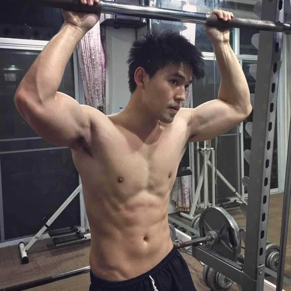 male body 124