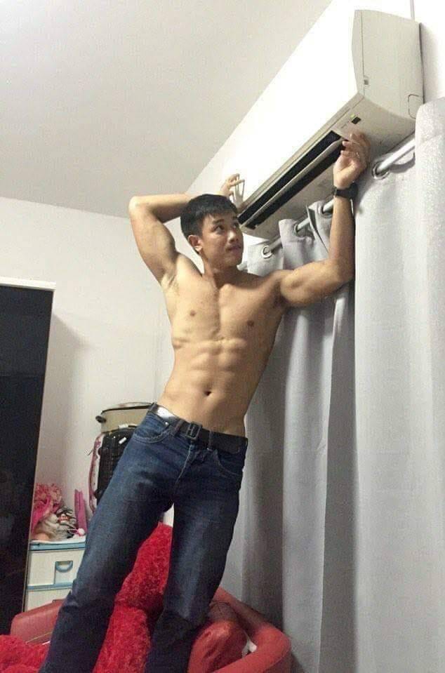 male body 125
