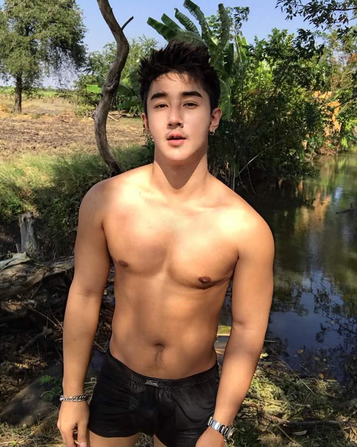 male body 126