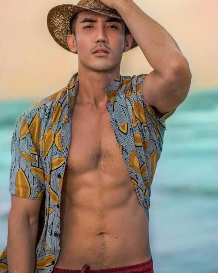 male body 126