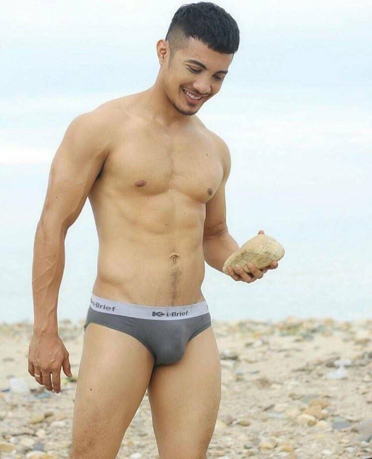 male body 132