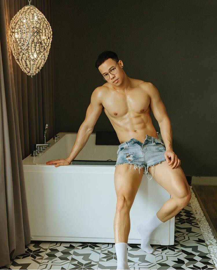 male body 137