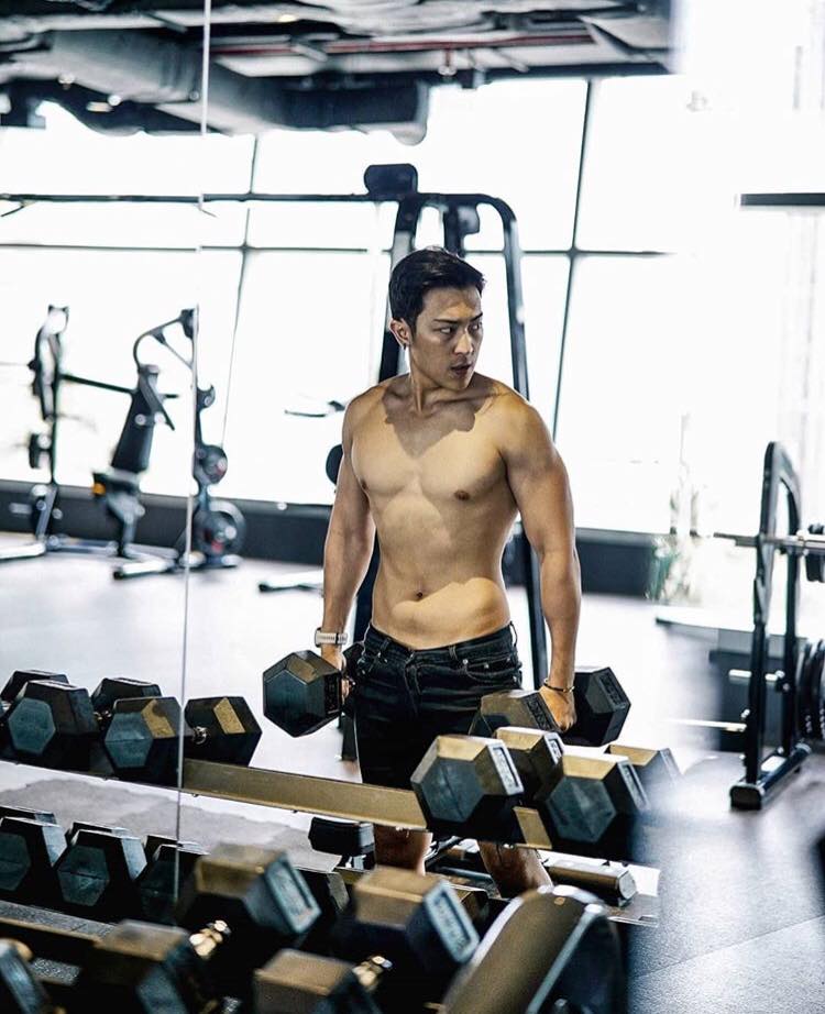 male body 140