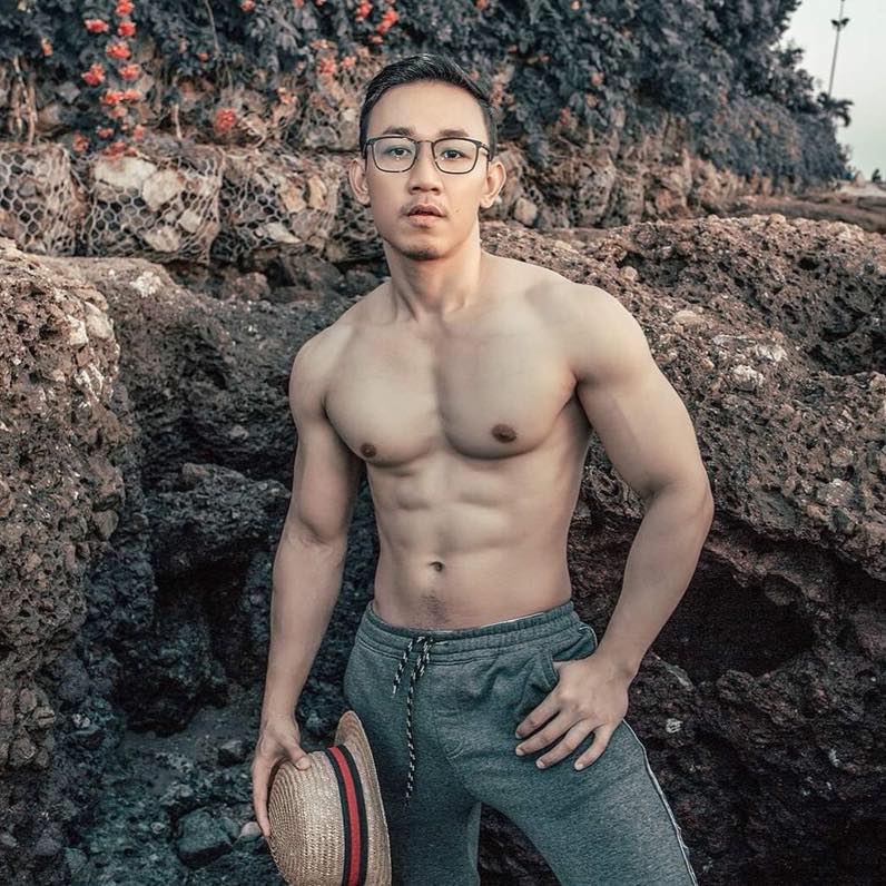 male body 146