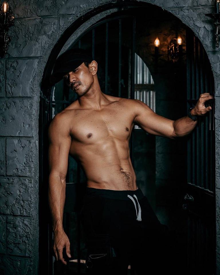 male body 146
