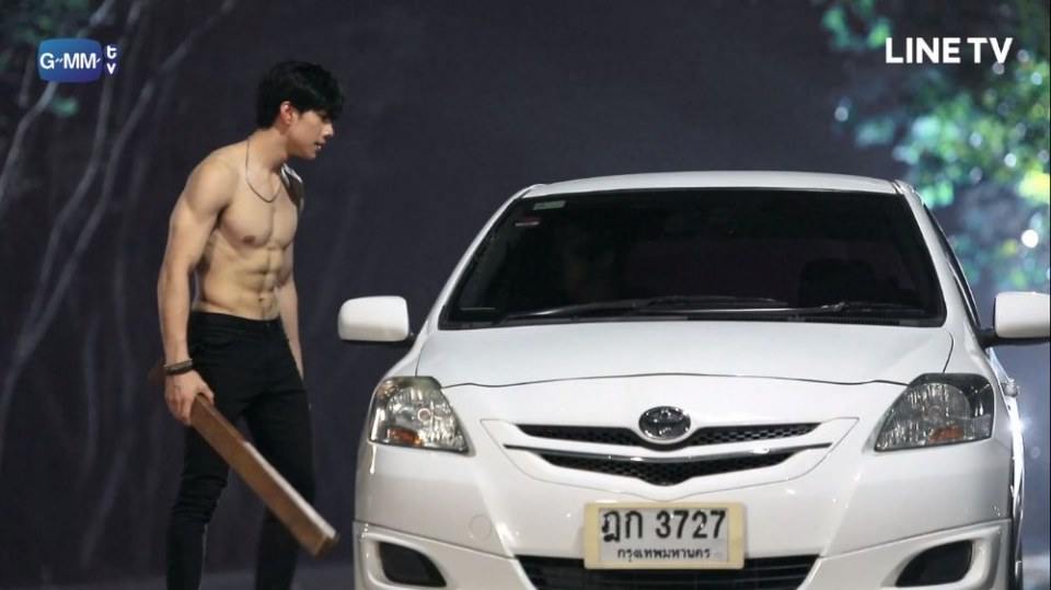 "ม่อน ธนัชชัย" ในซีรีส์ผู้ชายให้เช่า