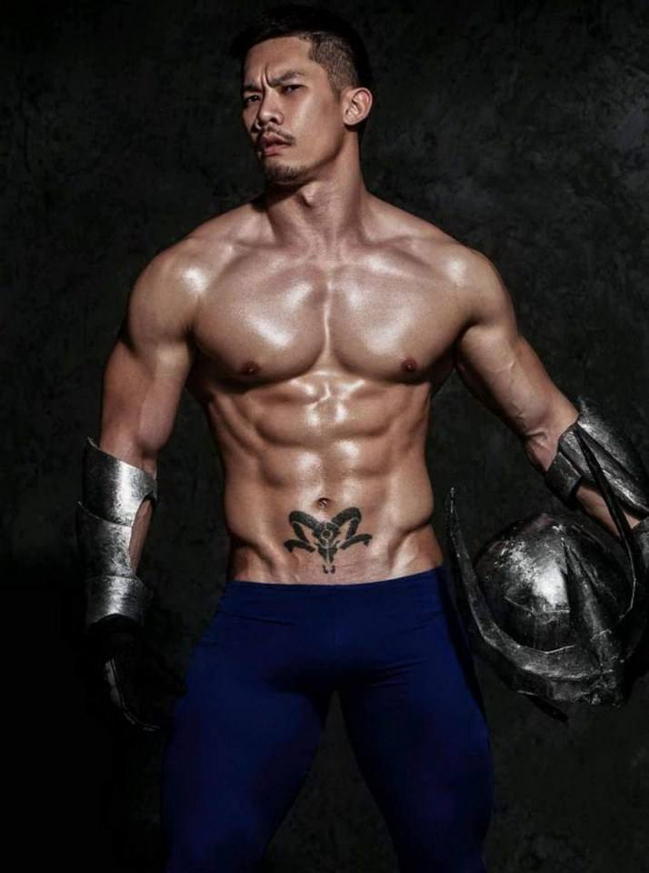 หนุ่มหล่อขึ้นปก 210