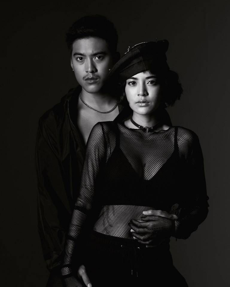 ภาพพรีเวดดิ้งคือเท่มากคร๊าาาา มีความคุมโทนเว่อ ฤกษ์ดีแต่งวันที่ 4 ก.ค.นี้จร้าาา