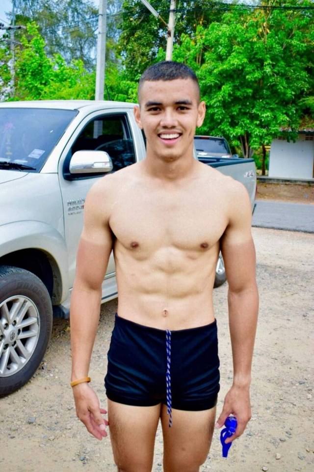 เด็กบ้านๆ