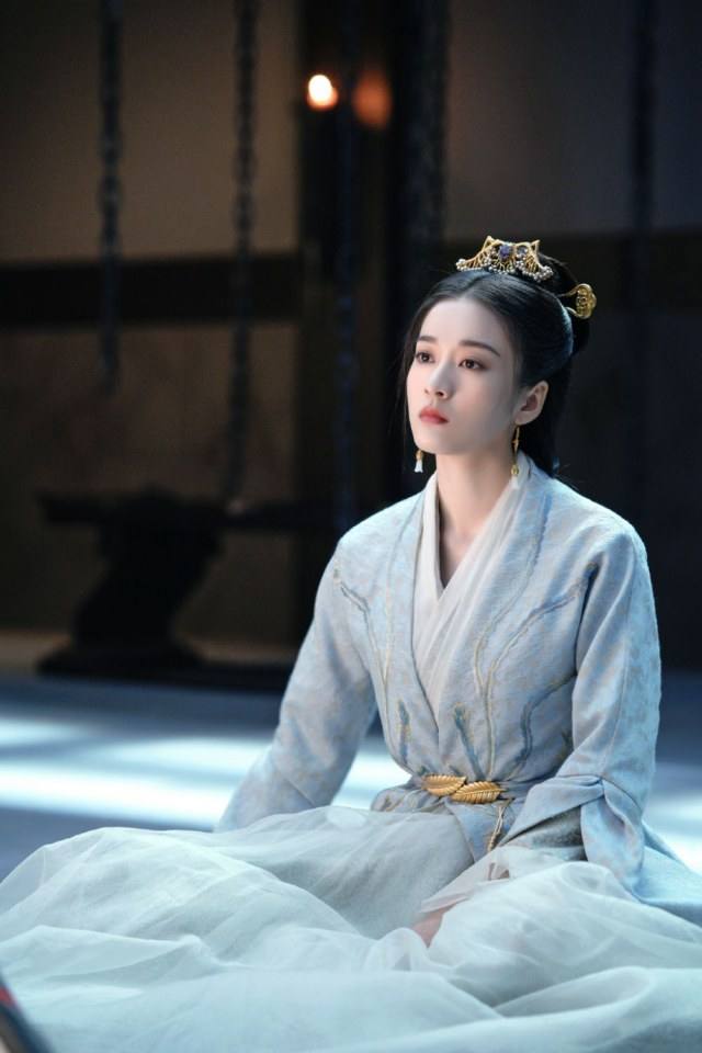 ละคร องค์หญิงผมขาว Princess Silver 《白发》 2018 2
