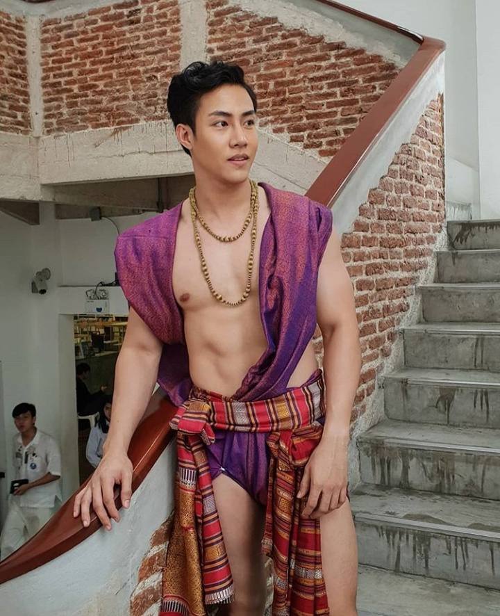 ดีต่อใจ#686น่ารัก..หนุ่มๆในชุดไทยๆ