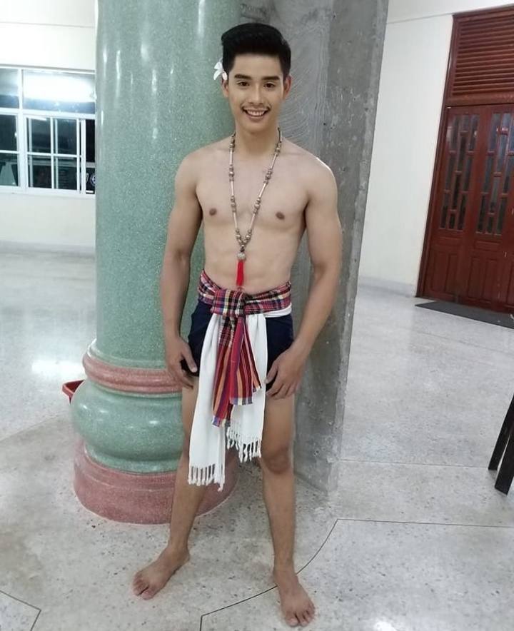 ดีต่อใจ#686น่ารัก..หนุ่มๆในชุดไทยๆ