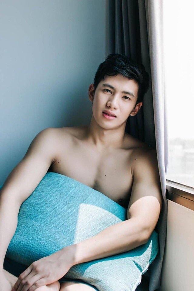 น้ำทะเลใสๆน่าเล่นจัง