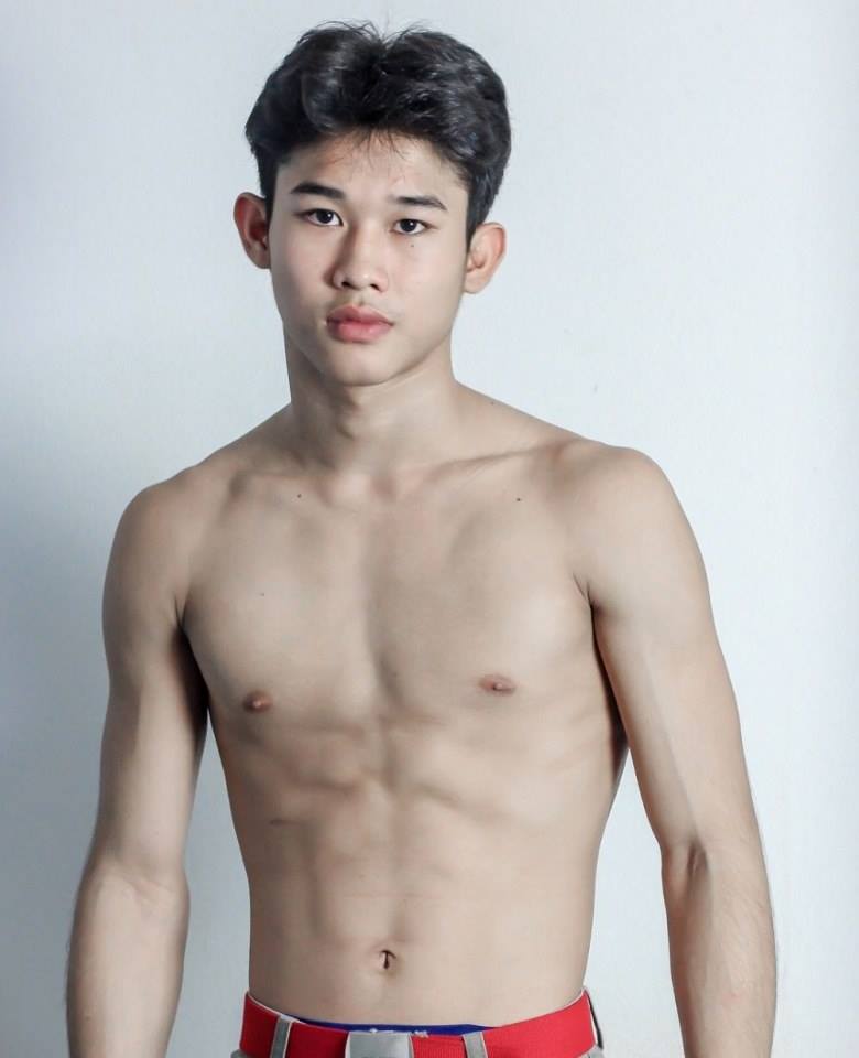 อยากรู้จังครับ