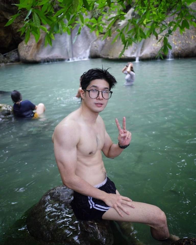 หูยยยแซ่บลิ้น
