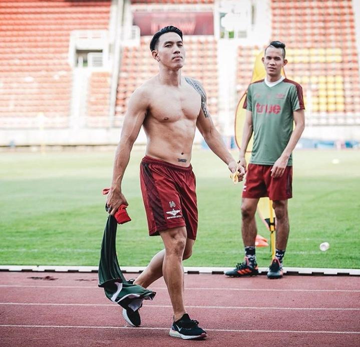 ดีต่อใจ#703นักกีฬา..พาสนุก