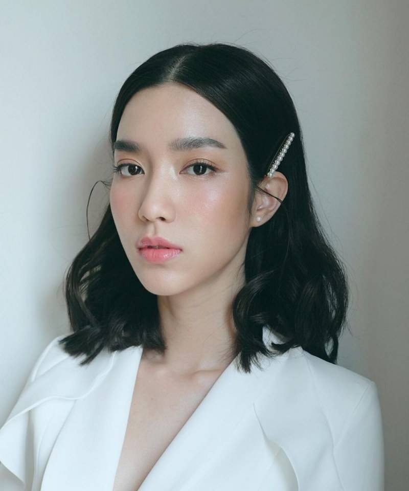 โม​ มน​ชนก​ เรื่อง​ in time with you