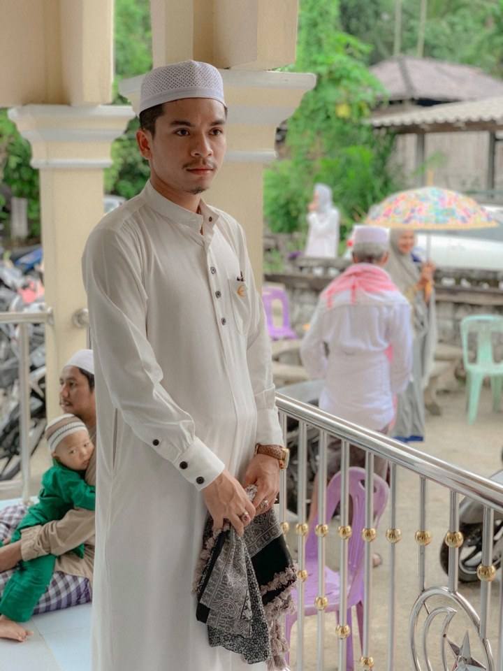 ชอบ