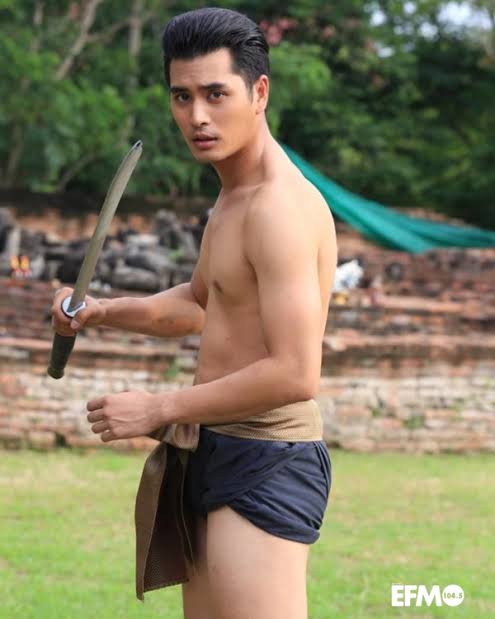 ปั้นจั่น