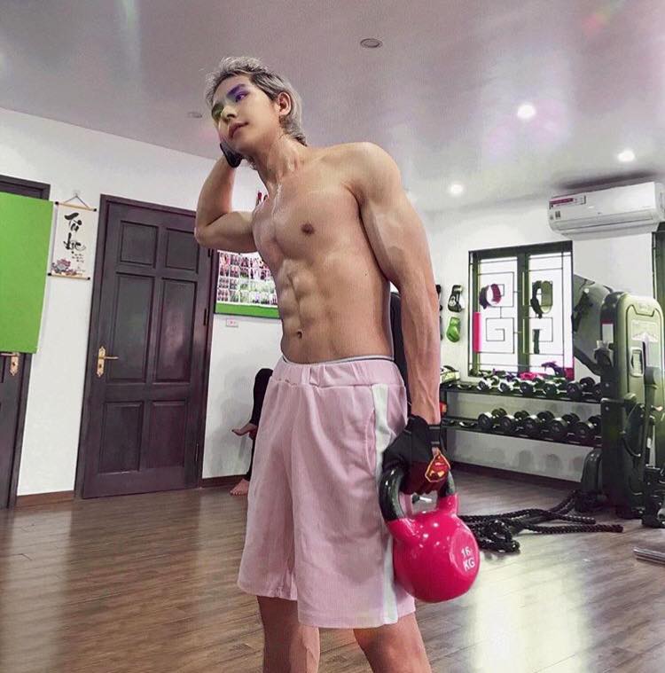 male body 152