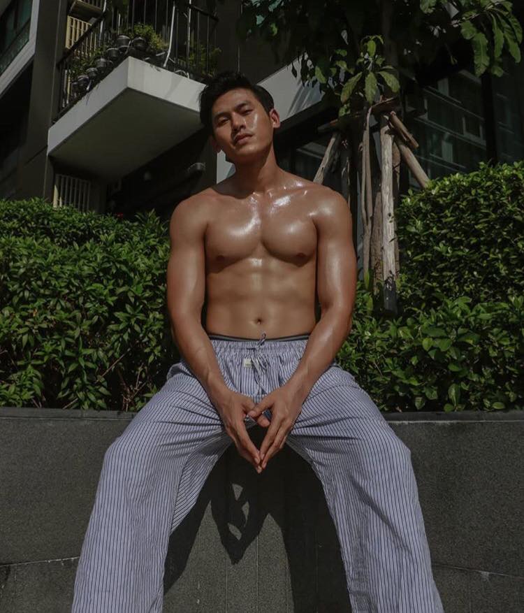 male body 154