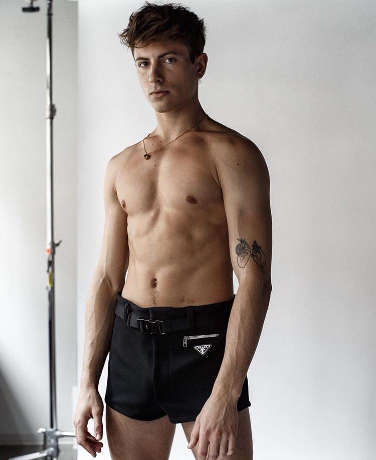 male body 154