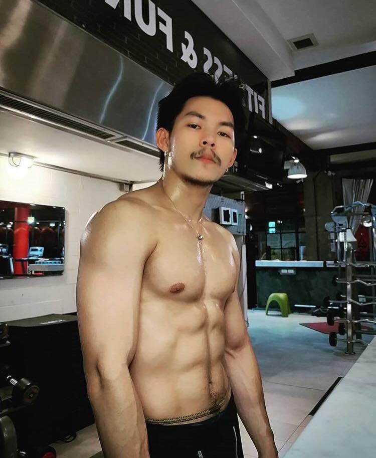 male body 154