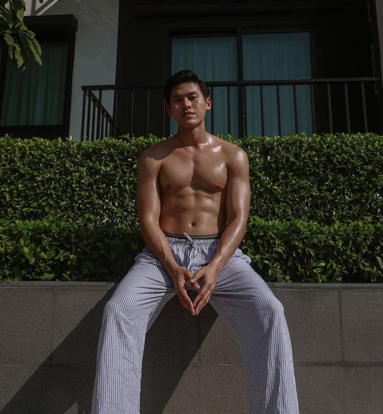 male body 156