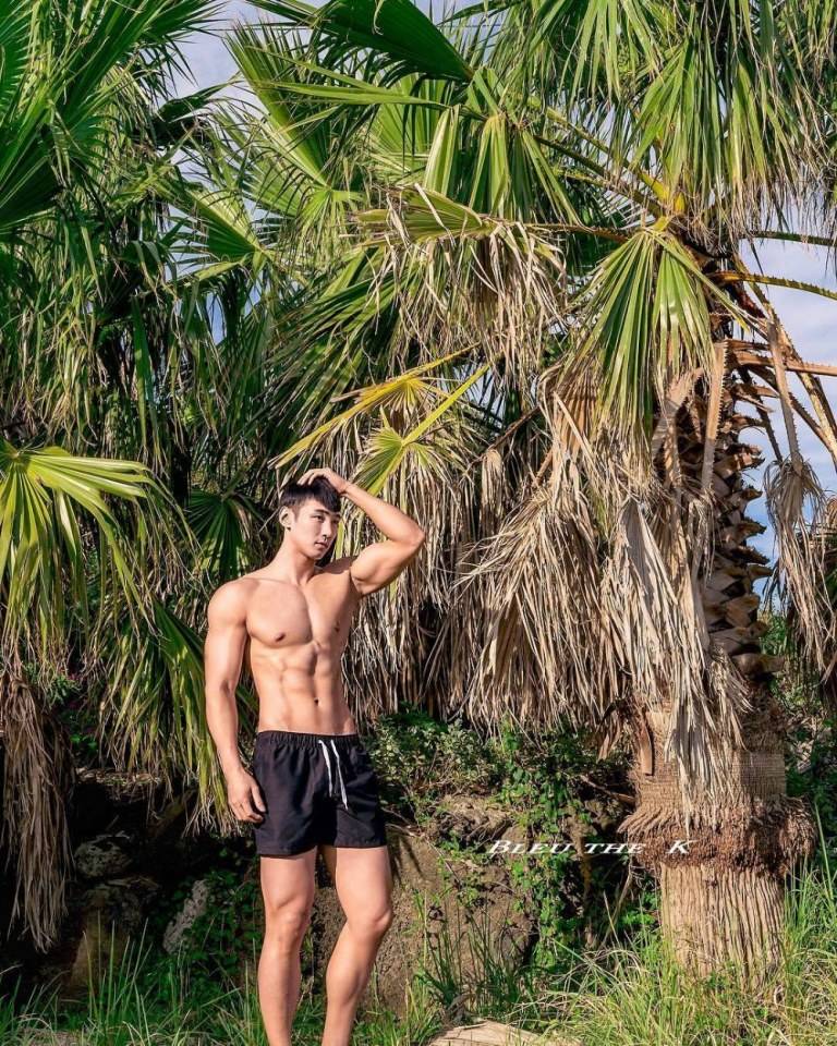 male body 161