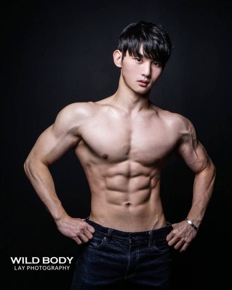 male body 162