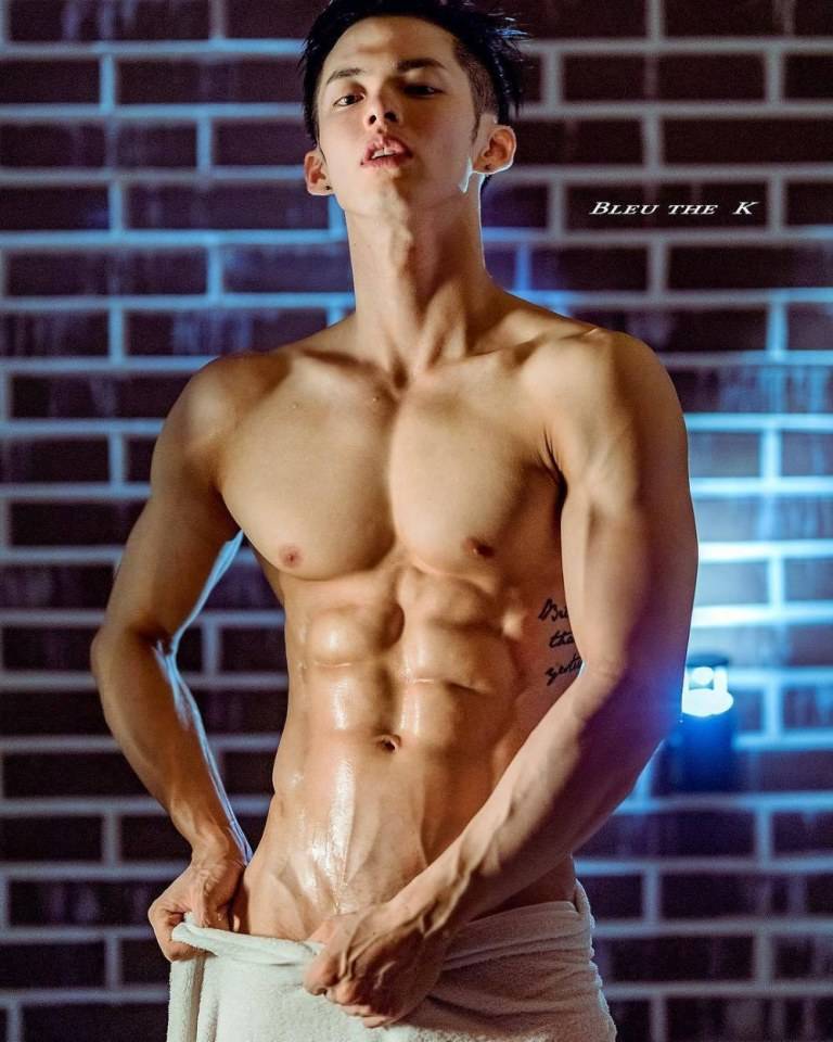 male body 162