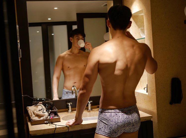 male body 163