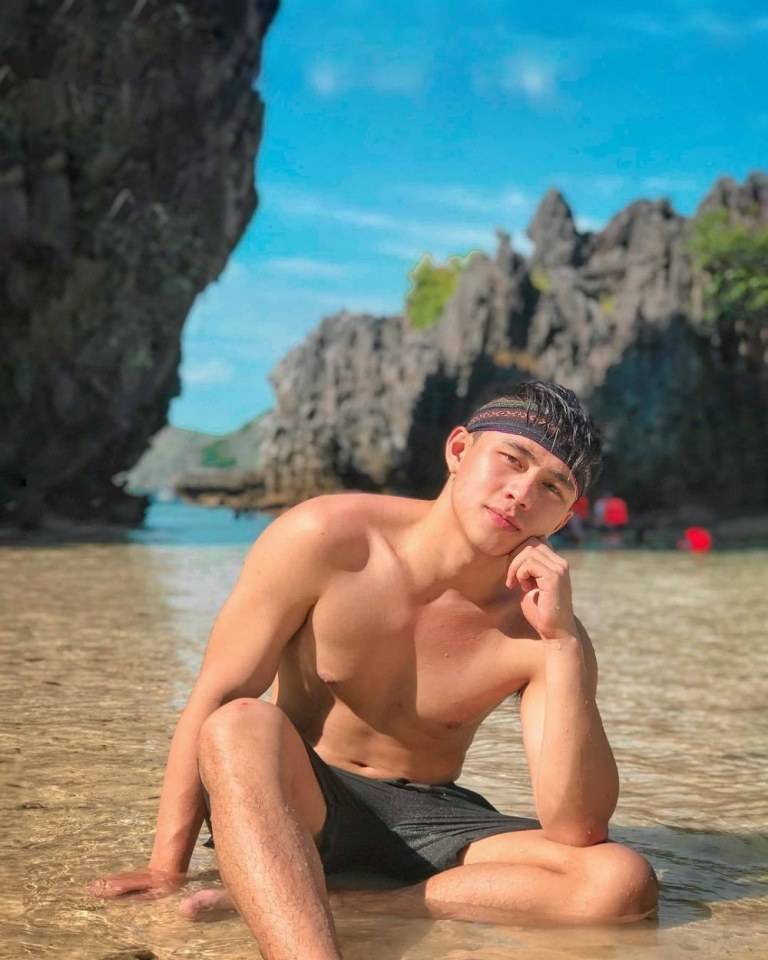 male body 165