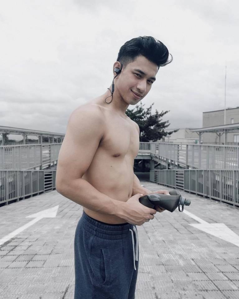 male body 165
