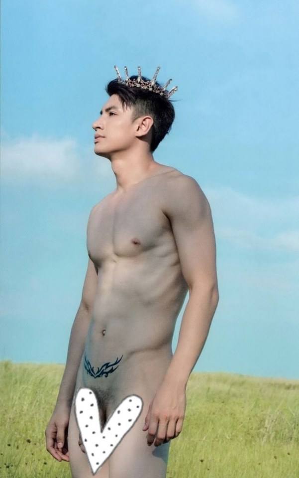 หนุ่มหล่อขึ้นปก 216