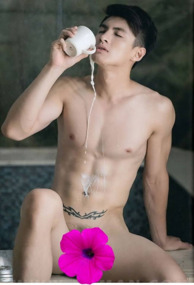 หนุ่มหล่อขึ้นปก 216