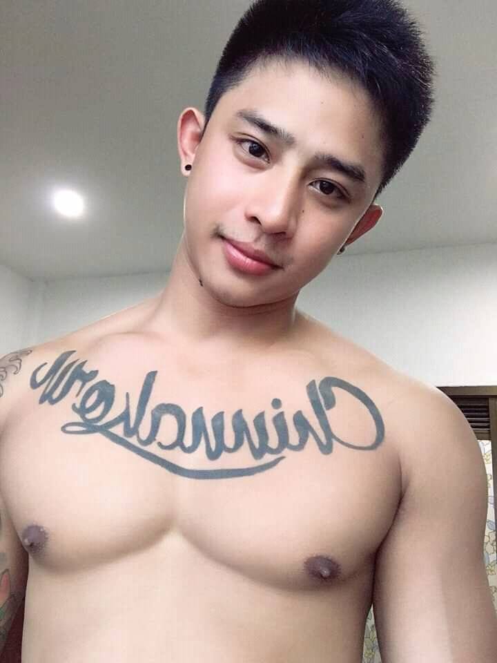 ชายแท้...หล่อล่ำ