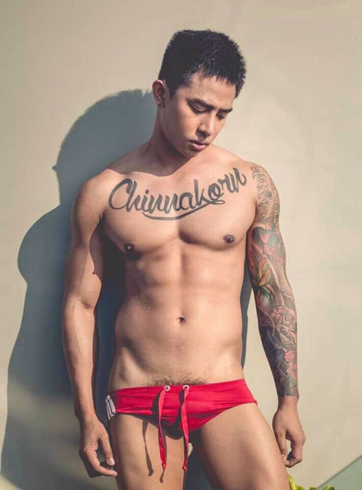 ชายแท้...หล่อล่ำ