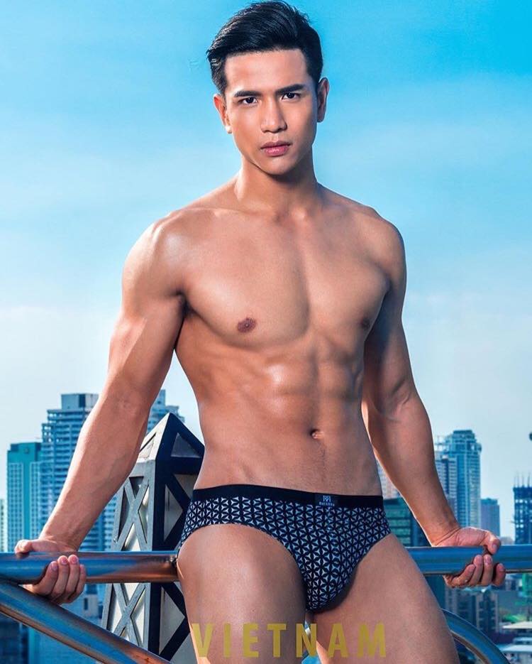 male body 166