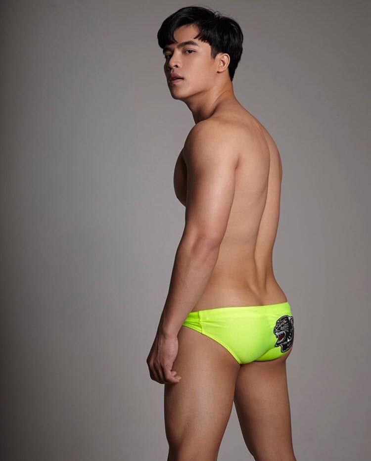 male body 166