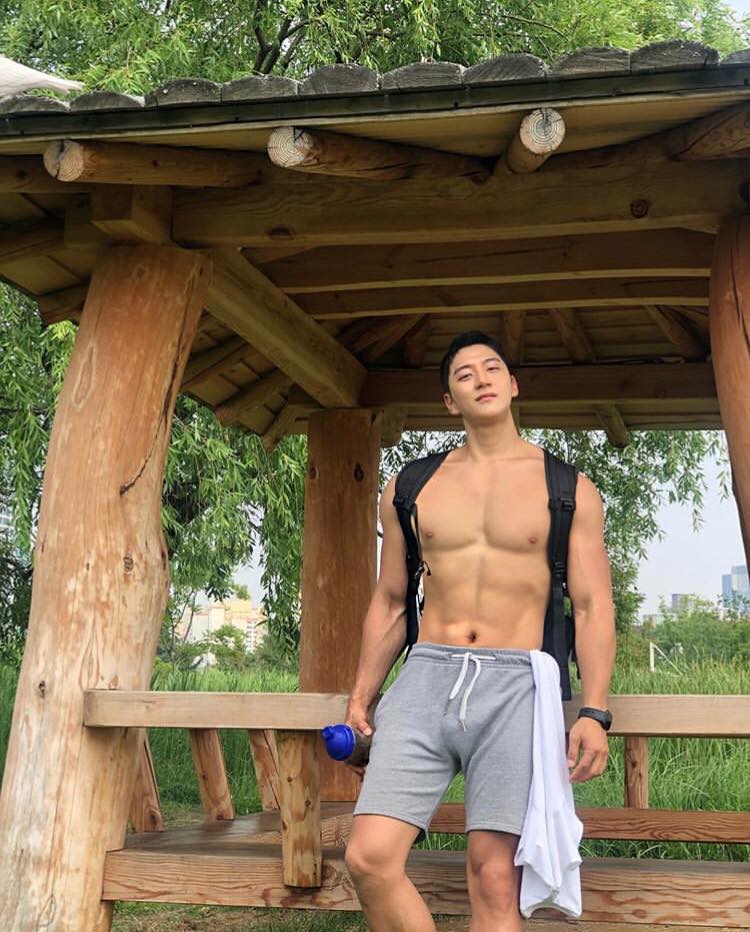 male body 168