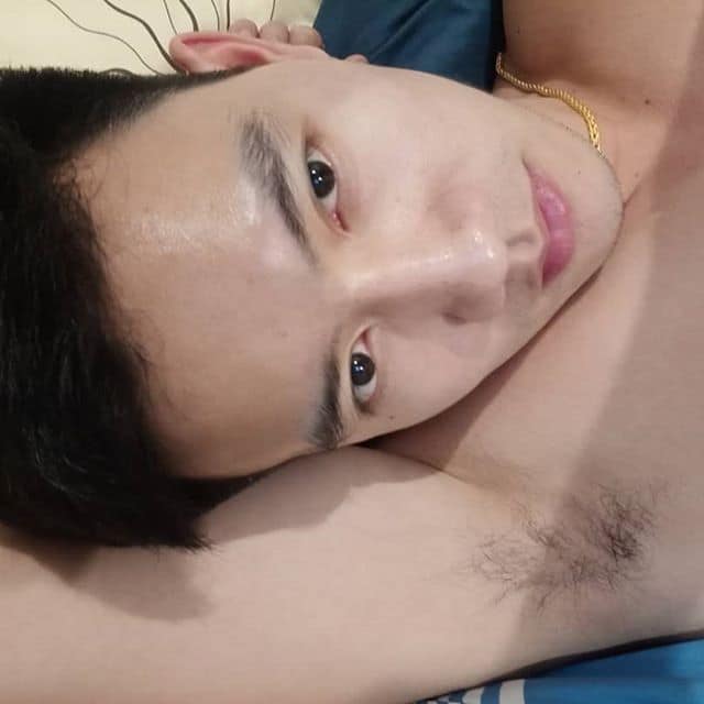 สกาย