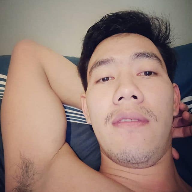 สกาย