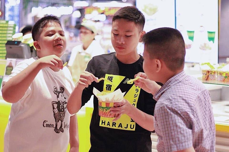 น้องมาร์ค.