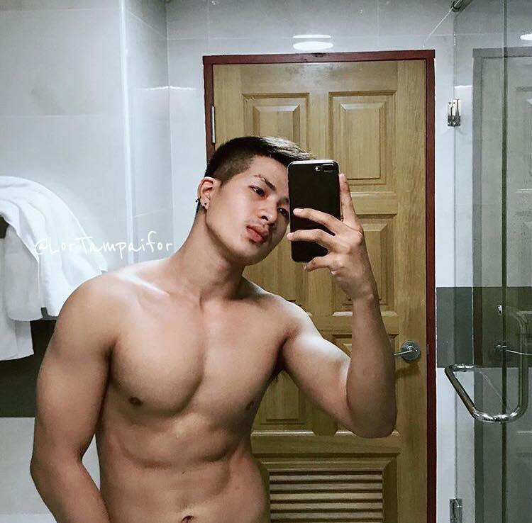 นายแบบพม่า.