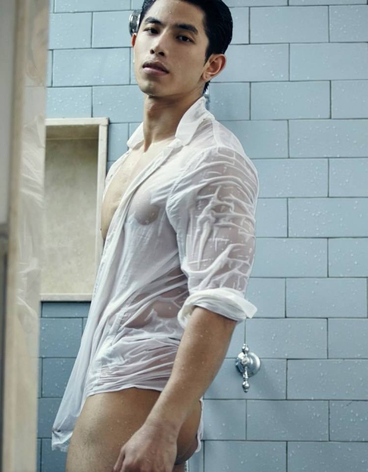 หนุ่มหล่อขึ้นปก 232.1