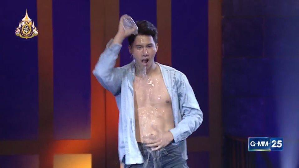 Picpostของฉัน(2019)ปีหมูทอง : หลุดนอกรอบชอบก็กดดาว ภาค 2 / 45